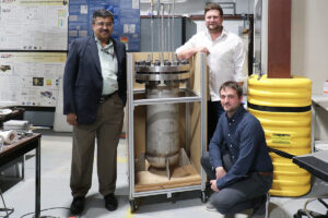 Jay Kapat and Marcel Otto with flux capacitator