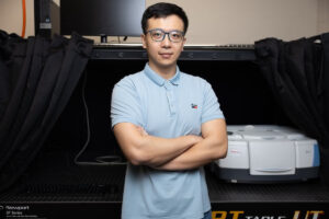 Haonan Ling in his lab